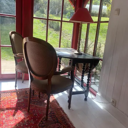 Gæstehus La Kabane Des Hetres Rouges 4*